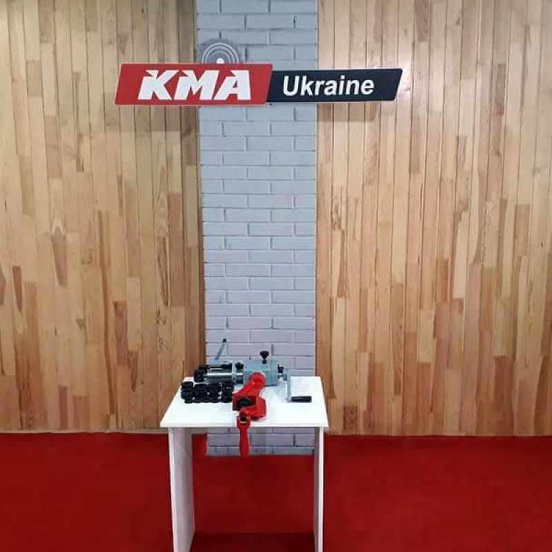 Ручний відбортовочний верстат Holzmann SKM 200 Ручний відбортовочний верстат Holzmann SKM 200