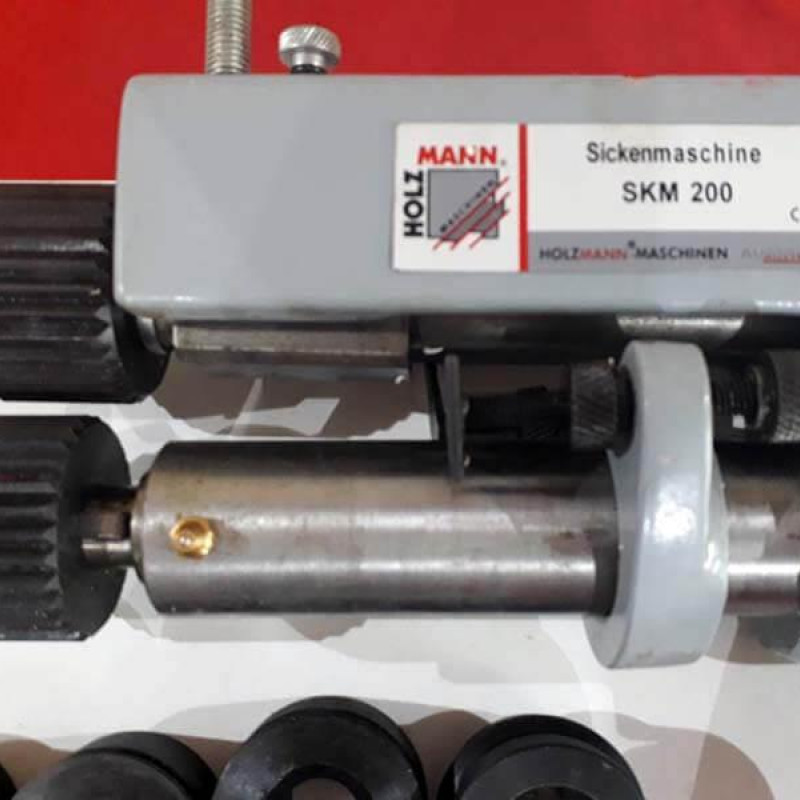 Ручний відбортовочний верстат Holzmann SKM 200 Ручний відбортовочний верстат Holzmann SKM 200