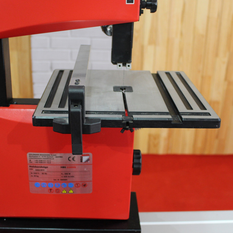 Стрічкова пила Holzmann HBS 230HQ Стрічкова пила Holzmann HBS 230HQ