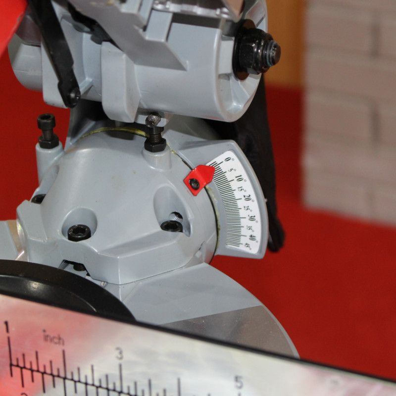 Пила торцювально-циркулярна Holzmann TK 305 Пила торцювально-циркулярна Holzmann TK 305