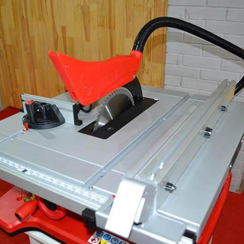 Циркулярна пила Holzmann TK 255 Циркулярна пила Holzmann TK 255