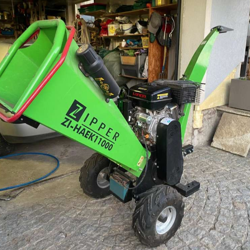 Садовий подрібнювач Zipper ZI-HAEK11000 Садовий подрібнювач Zipper ZI-HAEK11000
