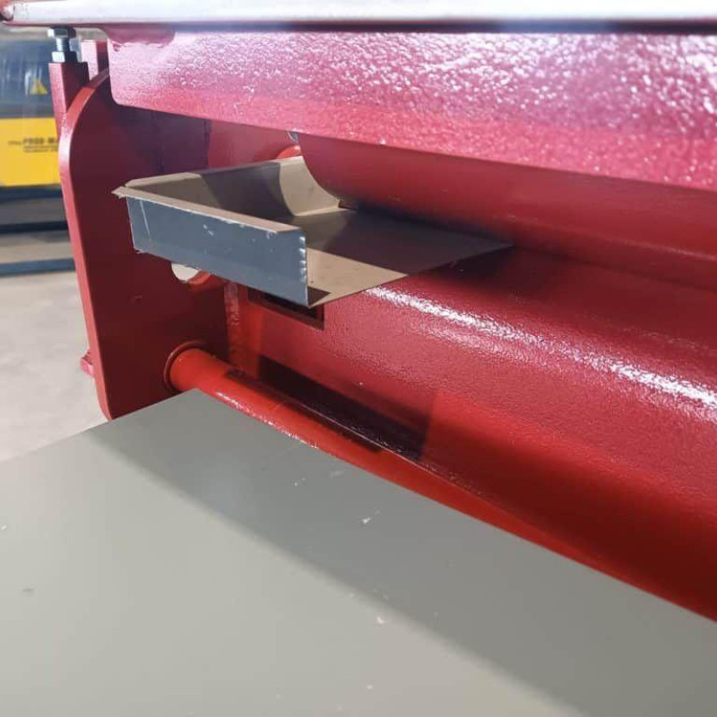 Листозгинальний верстат Prod-masz RED 2200/0,8/160 Листозгинальний верстат Prod-masz RED 2200/0,8/160