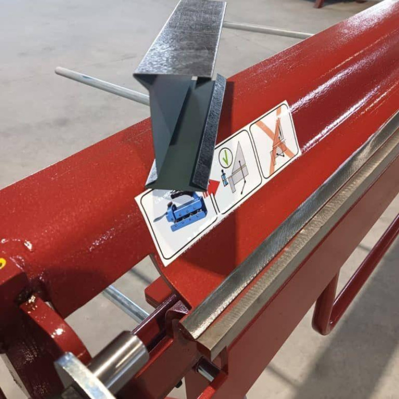 Листозгинальний верстат Prod-masz RED 2200/0,8/160 Листозгинальний верстат Prod-masz RED 2200/0,8/160