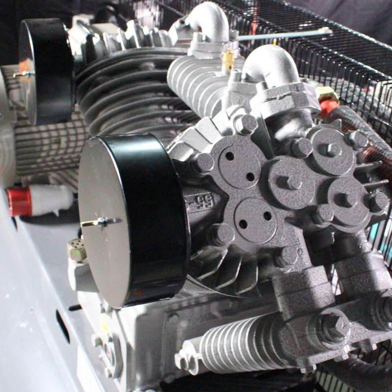 Поршневий компресор MAST 2105/500L 400V 12.5BAR Поршневий компресор MAST 2105/500L 400V 12.5BAR