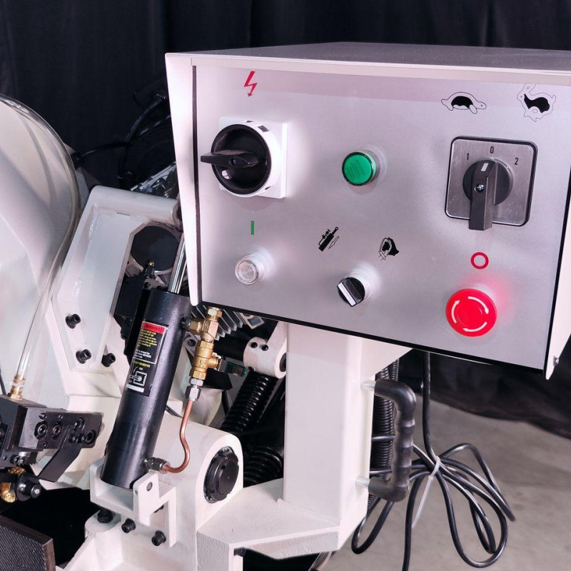 Стрічкова пила по металу MAST Metalltechnik M-BS370 400V Стрічкова пила по металу MAST Metalltechnik M-BS370 400V