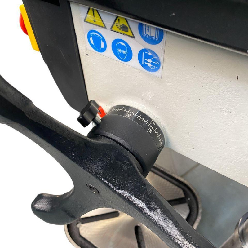 Свердлильний верстат по металу MAST Metalltechnik M-SV1520P 400V Свердлильний верстат по металу MAST Metalltechnik M-SV1520P 400V