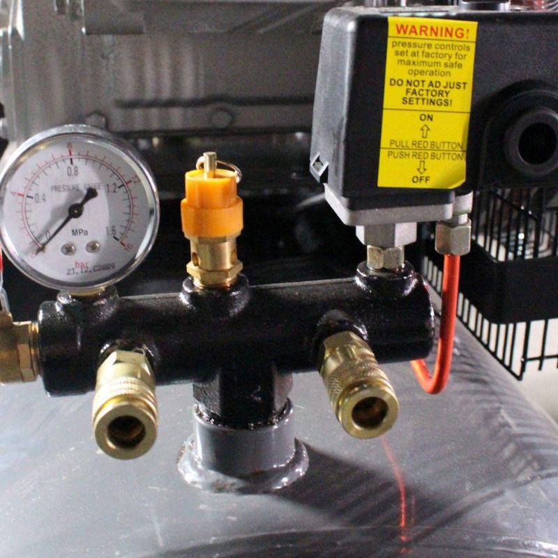 Поршневий компресор MAST 2105/500L 400V 12.5BAR Поршневий компресор MAST 2105/500L 400V 12.5BAR