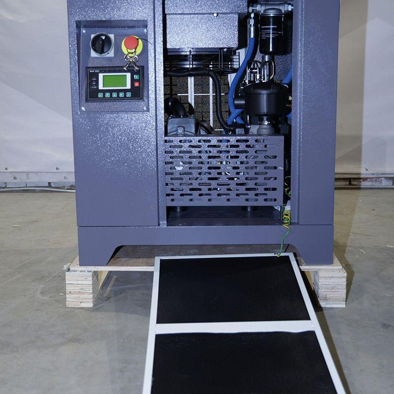 Гвинтовий компресор Mast SH-8 Inverter (двигун на постійних магнітах) Гвинтовий компресор Mast SH-8 Inverter (двигун на постійних магнітах)