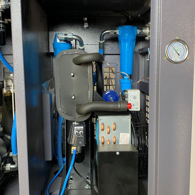 Гвинтовий компресор Mast LZN-8 COMBO inverter (осушувач + ресивер 300 л, двигун на постійних магнітах) Гвинтовий компресор Mast LZN-8 COMBO inverter (осушувач + ресивер 300 л, двигун на постійних магнітах)